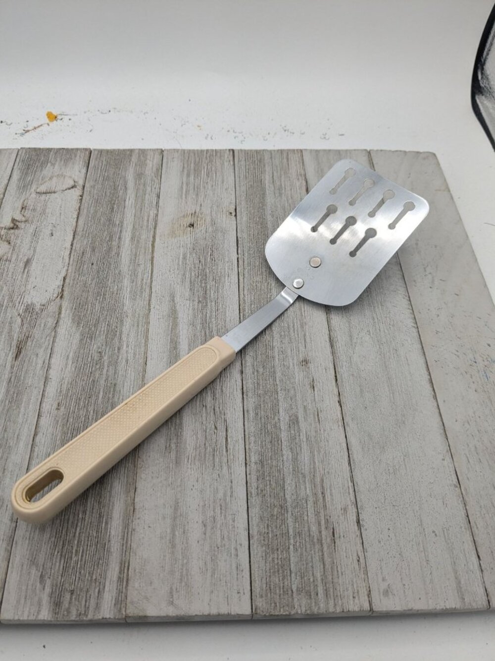 Vintage EKCO USA Short Chromium Plated Slotted Spatula Almond Handle 10 1/2"